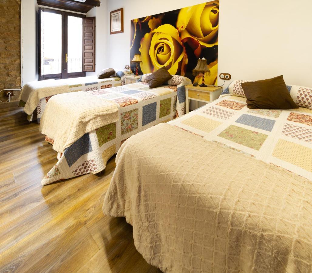 La Pata De Oca Hostal Rural Y Albergue Torres del Rio Exteriér fotografie