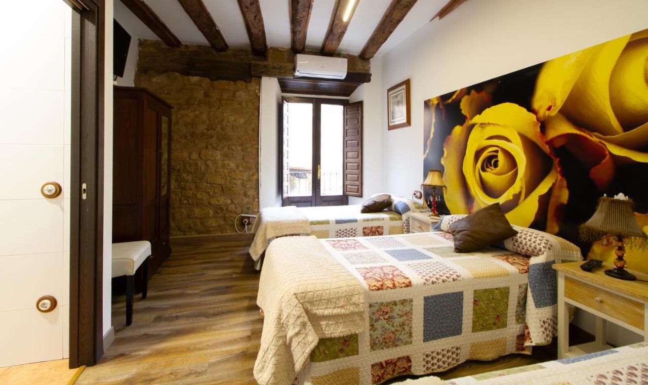 La Pata De Oca Hostal Rural Y Albergue Torres del Rio Exteriér fotografie